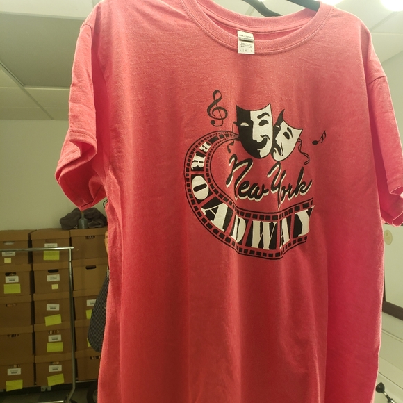Unisex New York Broadway TShirt - Picture 6 of 9